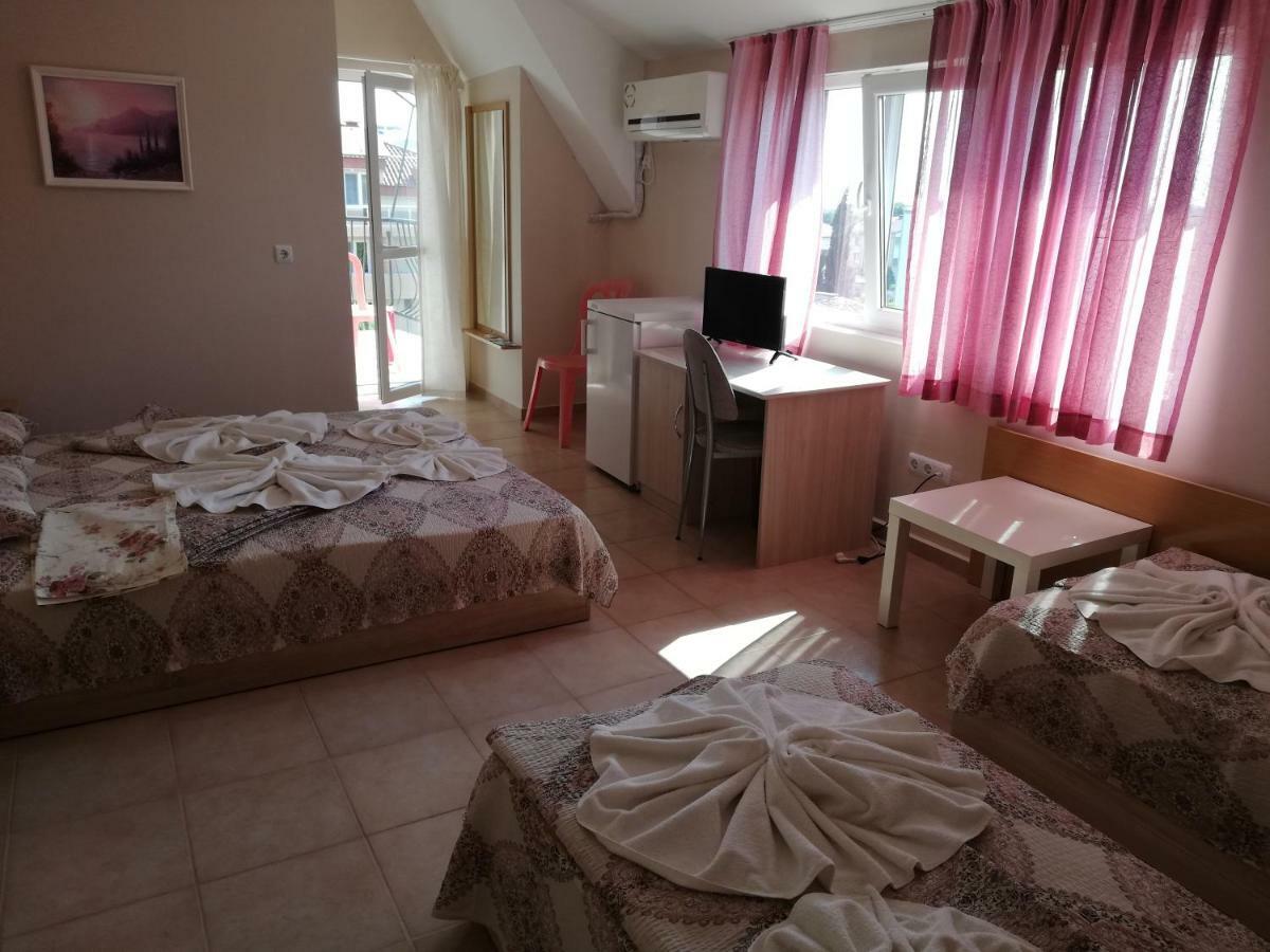 Apartments Ivelin Lozenets Rum bild